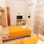 Il Rifugio Di Olea Bed & Breakfast 3*